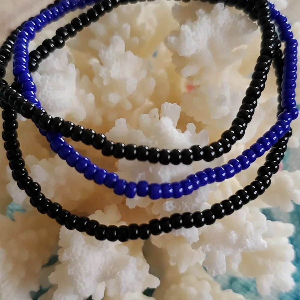 Seed Bead Stack Stretch Bracelets "Blue Line" - Picture 5 of 16